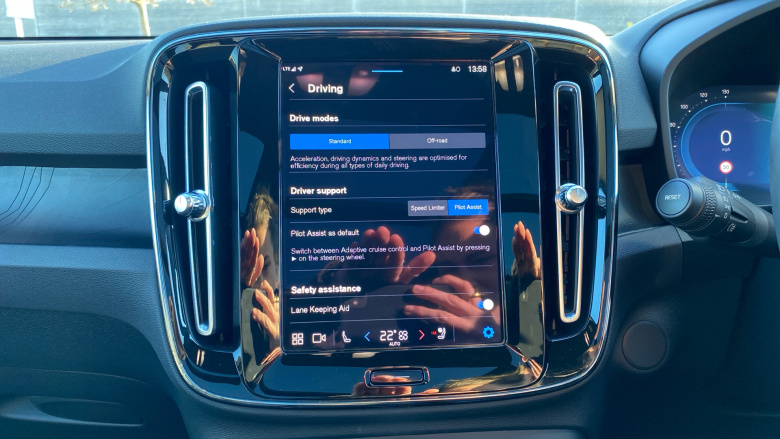 Volvo XC40 300kW Recharge Twin Ultimate 78kWh 5dr AWD Auto Electric Estate